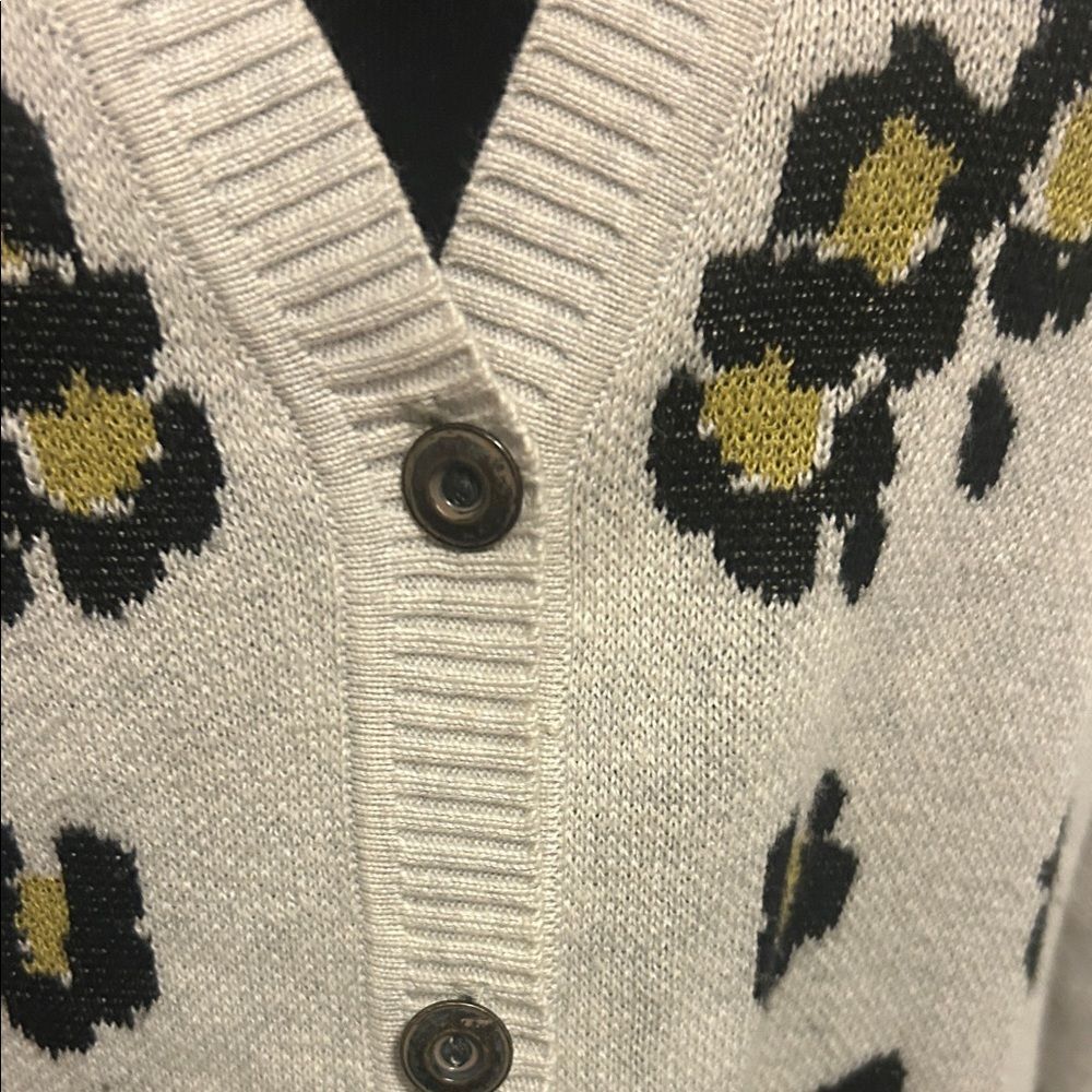 CAbi Cream Floral Cardigan Sweater style 5277   B - Picture 5 of 9